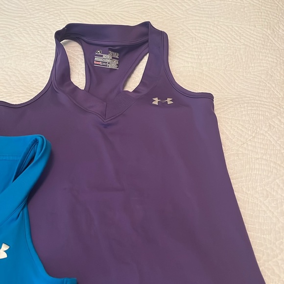 Under Armour Black and Blue Sleeveless Tank Top - Picture 3 of 5